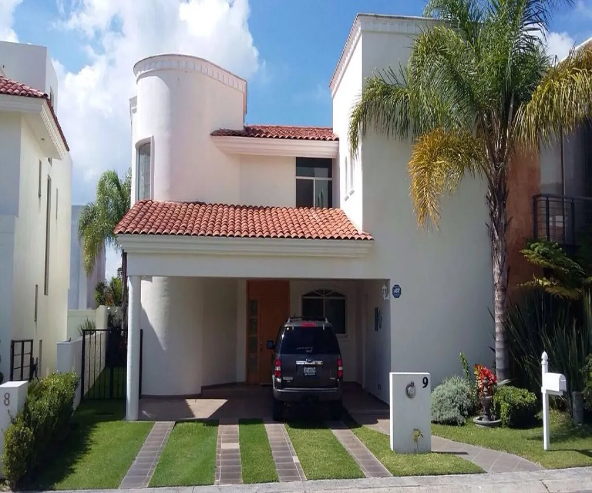 Casa En Venta,El Manantial,coto 5 calle pinos S/N, Tlajomulco de Zúñiga, Jalisco 45645, 3 Habitaciones,3 Baños,coto 5 calle pinos,2,pqTWFjS