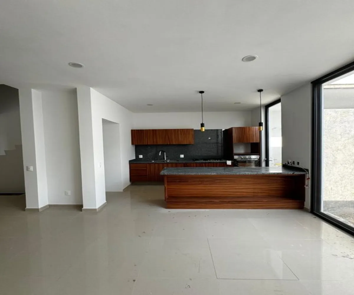 Casa En Venta,Madeiras Residencial,Avenida Madeiras 195, Zapopan, Jalisco 45134, 3 Habitaciones,2 Baños,Avenida Madeiras,3,pGMrCh2