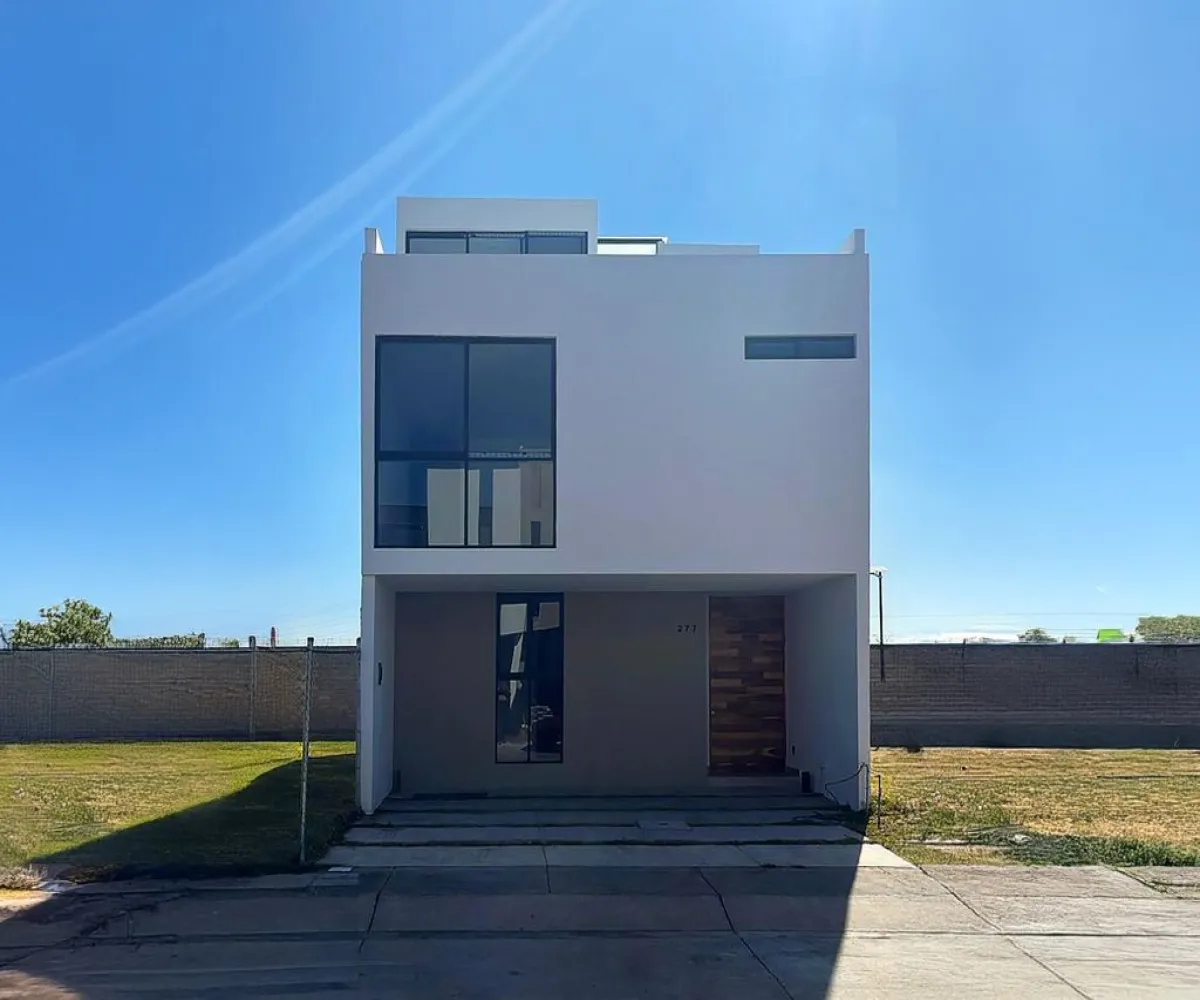 Casa En Venta,Punto Sur Este,Avenida Magallanes 1130, San Pedro Tlaquepaque, Jalisco 45601, 4 Habitaciones,4 Baños,Avenida Magallanes,3,p5TsE2M