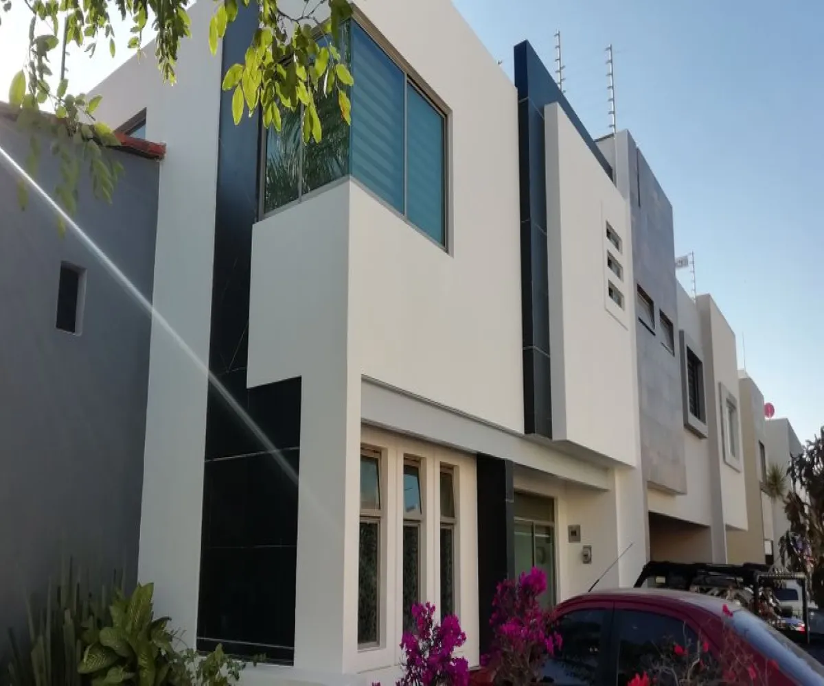 Casa En Venta,Los Almendros,Prolongación Río Blanco 419, Zapopan, Jalisco 45135, 3 Habitaciones,2 Baños,Prolongación Río Blanco,2,pl3ypsS