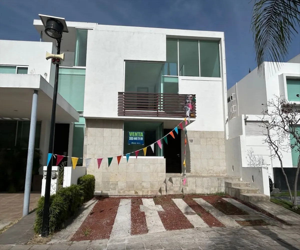 Casa En Venta,Santa Ana Tepetitlán,Boulevard Bosques de Santa Anita 2200, Tlajomulco de Zúñiga, Jalisco 45650, 4 Habitaciones,5 Baños,Boulevard Bosques de Santa Anita,1,pKcr2os