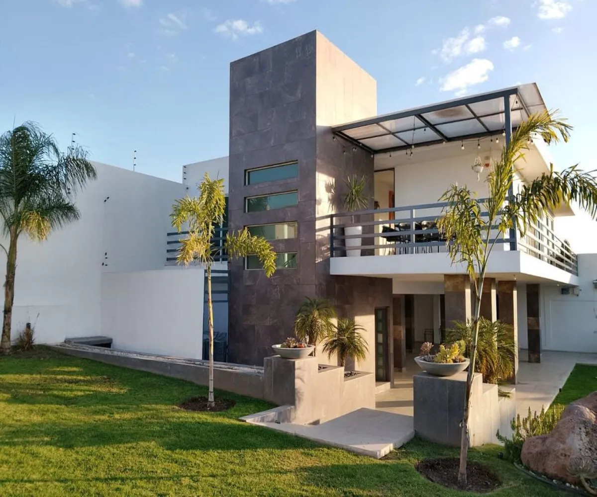 Casa En Venta,Cajititlan,Cerezo s/n, Tlajomulco de Zúñiga, Jalisco 45670, 3 Habitaciones,2 Baños,Cerezo,1,poq8HYz