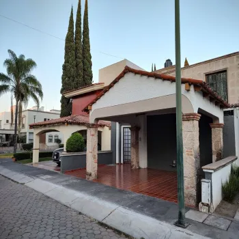 Casa En Venta,Guadalupe Jardín,De la Calesa 1050 2U, Zapopan, Jalisco 45030, 3 Habitaciones,2 Baños,De la Calesa,2,pGjD4A5