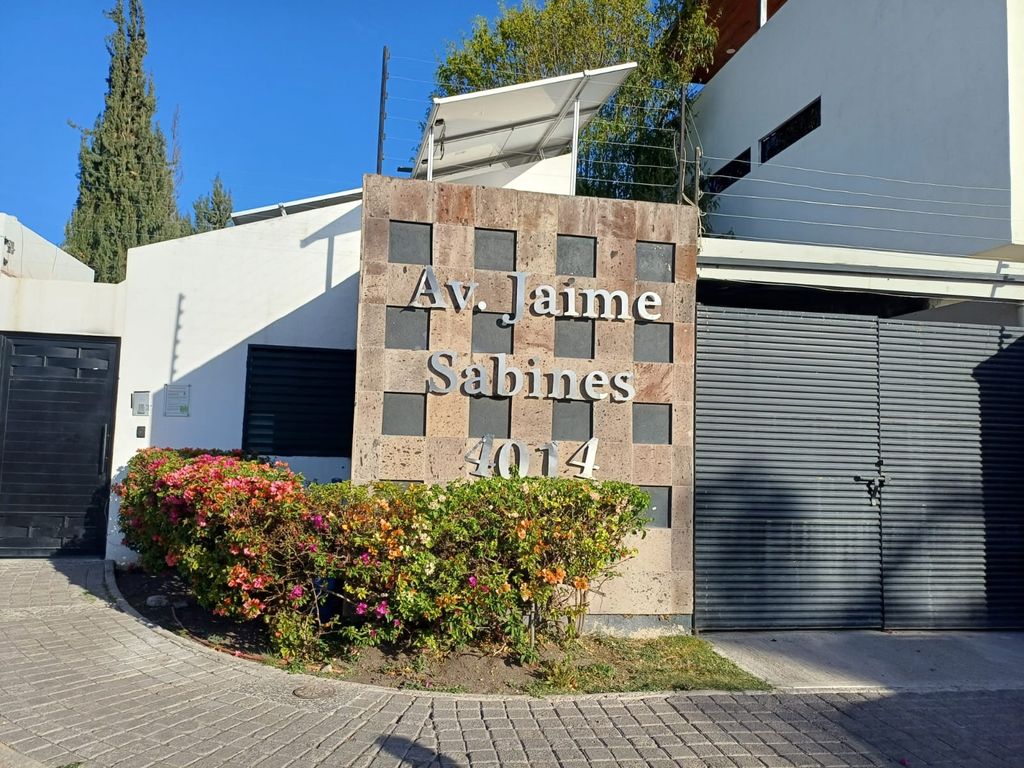 Avenida Jaime Sabines