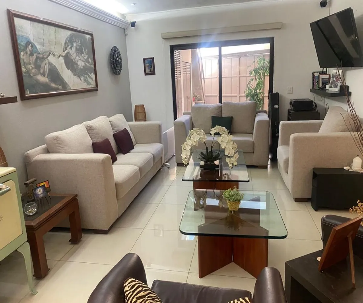 Casa En Venta,Jardines Plaza del Sol,Francisco Seles 1285, Guadalajara, Jalisco 44510, 3 Habitaciones,3 Baños,Francisco Seles,2,pdS5GVV