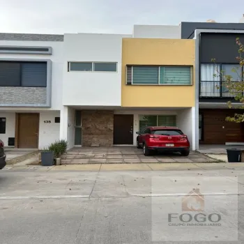 Casa En Venta,EL ORIGEN,Izvora 134, Tlajomulco de Zúñiga, Jalisco 45640, 3 Habitaciones,3 Baños,Izvora,3,pKWi8BZ