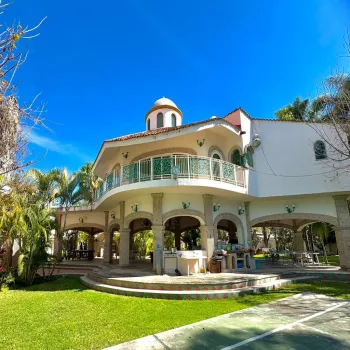 Casa En Venta,FRACCIONAMIENTO BUENAVISTA,AVENIDA BUENA VISTA 9, Tlajomulco de Zúñiga, Jalisco 45640, 5 Habitaciones,6 Baños,AVENIDA BUENA VISTA ,1,pePgSLL