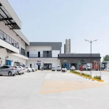 Local En Renta,Arenales Tapatíos,Prolongación Mariano Otero 1518 204, Zapopan, Jalisco 45230,1 Baño,Prolongación Mariano Otero,2,ps9VMX4