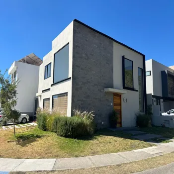 Casa En Venta,Coto Arbolada,Avenida Arbolada Bosques de Santa Anita 245, Tlajomulco de Zúñiga, Jalisco 45640, 3 Habitaciones,3 Baños,Avenida Arbolada Bosques de Santa Anita,2,p2H7Udo