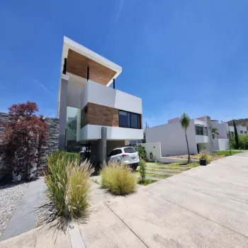 Casa En Venta,Los Robles,av paseo de los robles norte 223 260, Zapopan, Jalisco 45066, 4 Habitaciones,4 Baños,av paseo de los robles norte,4,pH8paUA