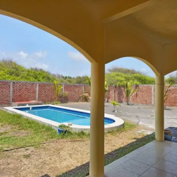 Casa En Venta,Cuyutlán,Av. Adolfo Lopez Mateos 620, Armería, Colima 28350, 3 Habitaciones,2 Baños,Av. Adolfo Lopez Mateos,2,pGAxpC9