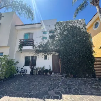 Casa En Venta,Jardín Real,Avenida Santa Margarita S/N, Zapopan, Jalisco 45136, 3 Habitaciones,3 Baños,Avenida Santa Margarita,2,pnT9FXe