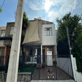 Casa En Venta,Ladron De Guevara,Calle Victoriano Salado Álvarez 312, Guadalajara, Jalisco 44600, 3 Habitaciones,3 Baños,Calle Victoriano Salado Álvarez,2,pg4Emej