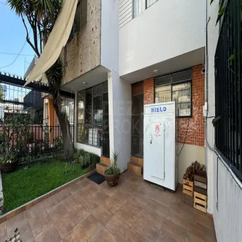 Casa En Venta,Ladron De Guevara,Calle Victoriano Salado Álvarez 312, Guadalajara, Jalisco 44600, 3 Habitaciones,3 Baños,Calle Victoriano Salado Álvarez,2,pg4Emej