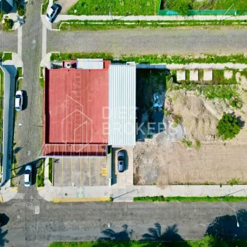 Local En Venta,Villas Del Bosque,Av. Anastasio Brizuela 527, Colima, Colima 28050,1 Baño,Av. Anastasio Brizuela,1,pPys7T2