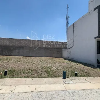 Terreno En Venta,Adamar,Avenida Adamar S/N, Tlajomulco de Zúñiga, Jalisco 45646,Avenida Adamar,1,pj9CP6g