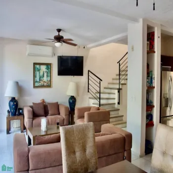 Casa En Venta,Residencial Fluvial Vallarta,Rio Papaloapan 136, Puerto Vallarta, Jalisco 48312, 3 Habitaciones,3 Baños,Rio Papaloapan,2,MX22142470