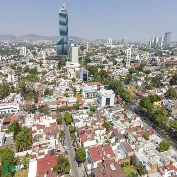 Casa En Renta,Jardines del Bosque Centro,La Luna 2910, Guadalajara, Jalisco 44520,4 Baños,La Luna,2,MX2222165