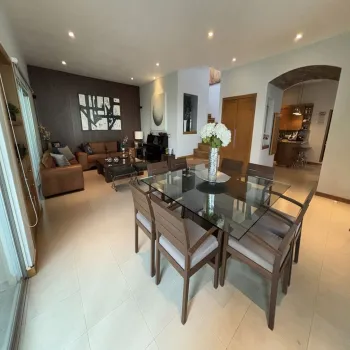 Casa En Venta,Jardín Real,Jardín de las Flores 216 Coto 6, Zapopan, Jalisco 45136, 3 Habitaciones,3 Baños,Jardín de las Flores,1,pqaPCGr