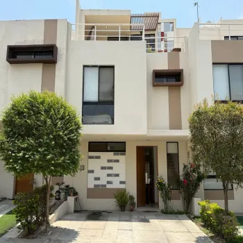 Casa En Venta,Residencial Las Grullas ,Vuelo de las grullas S/N, Tlajomulco de Zúñiga, Jalisco 45640, 4 Habitaciones,3 Baños,Vuelo de las grullas,3,pya5wxo