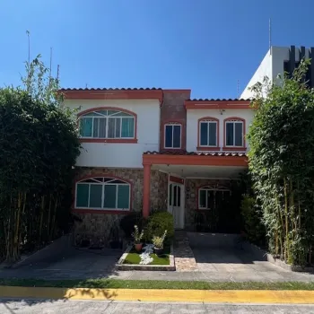 Casa En Venta,Sendero de las Moras,Av Sendero las Moras 65, Tlajomulco de Zúñiga, Jalisco 45640, 3 Habitaciones,3 Baños,Av Sendero las Moras,1,pZQqCXC