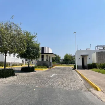 Casa En Venta,San Agustín,Avenida Adamar S/N, Tlajomulco de Zúñiga, Jalisco 45645, 3 Habitaciones,2 Baños,Avenida Adamar,2,pWudROx