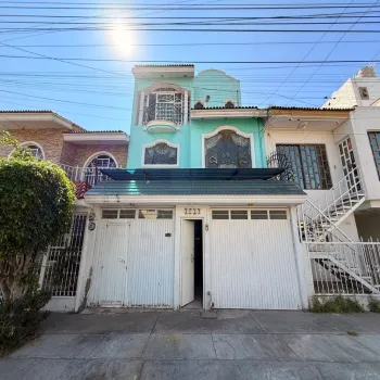 Casa En Venta,Residencial La Soledad,Calle Anacleto Caminos 1, San Pedro Tlaquepaque, Jalisco 45525, 4 Habitaciones,3 Baños,Calle Anacleto Caminos,3,ppi6Ycn