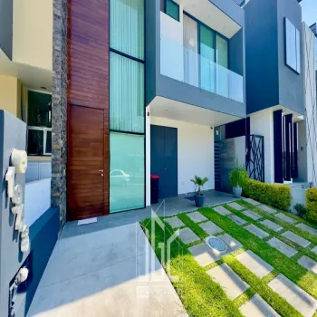 Casa En Venta,Valle Imperial,Jardines del Palacio Real 1948, Zapopan, Jalisco 45134, 3 Habitaciones,2 Baños,Jardines del Palacio Real,2,pwhd2LH