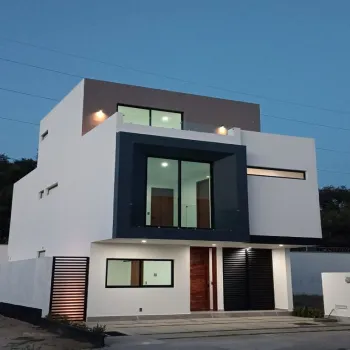 Casa En Venta,Parques vallarta,Paseo de la Estrella 3652 32, Zapopan, Jalisco 45134, 4 Habitaciones,5 Baños,Paseo de la Estrella,3,pes0iyD