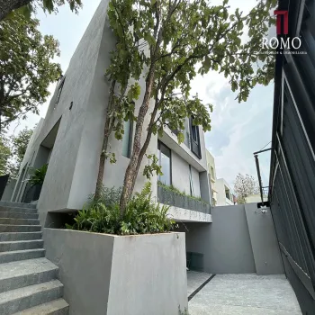 Casa En Venta,Ciudad Bugambilias,Paseo de la Vicuña 2140, Zapopan, Jalisco 45237, 4 Habitaciones,4 Baños,Paseo de la Vicuña,1,pPrlykB