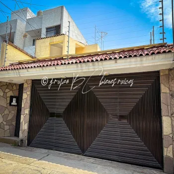 Casa En Venta,Loma Bonita,Avenida Conchita 3024, Zapopan, Jalisco 45088, 3 Habitaciones,3 Baños,Avenida Conchita,1,p26twLF