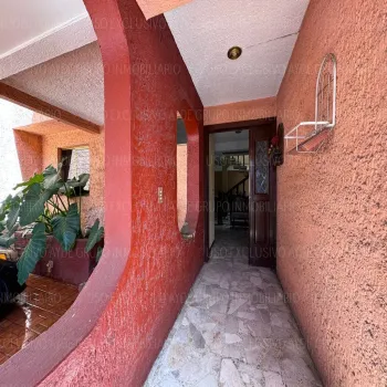 Casa En Venta,Santa Monica,Calle Federico E. Ibarra 1084, Guadalajara, Jalisco 44220, 6 Habitaciones,3 Baños,Calle Federico E. Ibarra,1,pTaaiF7