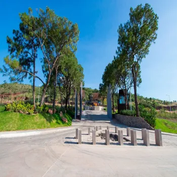 Departamento En Venta,Sin Nombre,Calle Prolongacion Avenida Las Fuentes 1376, San Pedro Tlaquepaque, Jalisco 45608, 1 Cuarto,1 Baño,Calle Prolongacion Avenida Las Fuentes,1,paWfC2k