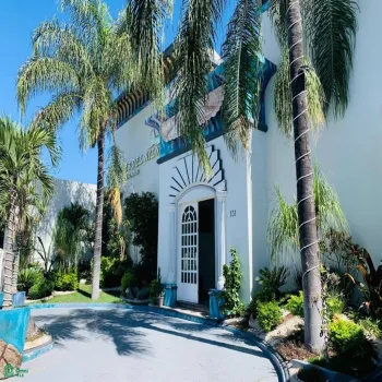 Local En Venta,San Andrés,Av. del Parque 131, Guadalajara, Jalisco 44810, 2 Habitaciones,2 Baños,Av. del Parque,2,MX23547339