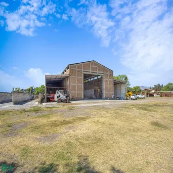 Local En Venta,San José del Valle,San José del Valle S/N, Tlajomulco de Zuniga, Jalisco 45653, 8 Habitaciones,3 Baños,San José del Valle,MX2425074