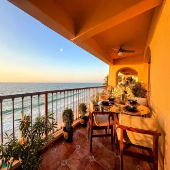 En Venta,Zona Hotelera Norte,Carr. Costera a Barra de Navidad 2220, Puerto Vallarta, Jalisco 48333, 4 Habitaciones,4 Baños,Carr. Costera a Barra de Navidad,MX24482429