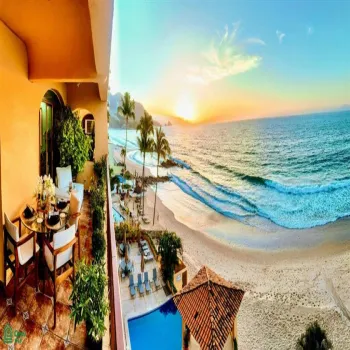 En Venta,Zona Hotelera Norte,Carr. Costera a Barra de Navidad 2220, Puerto Vallarta, Jalisco 48333, 4 Habitaciones,4 Baños,Carr. Costera a Barra de Navidad,MX24482429