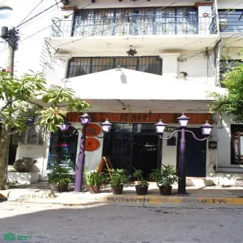 En Venta,Emiliano Zapata,Basilio Badillo 419, Puerto Vallarta, Jalisco 48380, 5 Habitaciones,5 Baños,Basilio Badillo,3,MX24802994