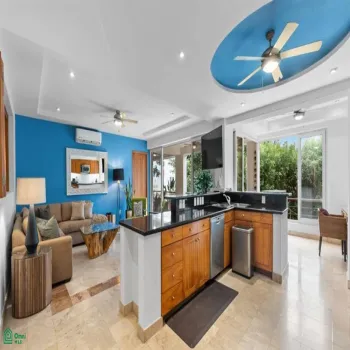 En Venta,Amapas,Hortensias 148 Int A, Puerto Vallarta, Jalisco 48399, 2 Habitaciones,2 Baños,Hortensias,2,MX24864497