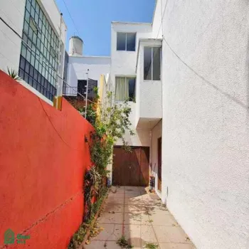 En Venta,Vallarta Poniente,Mazamitla 2991, Guadalajara, Jalisco 44110, 6 Habitaciones,3 Baños,Mazamitla,3,MX2527072