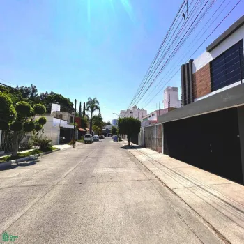 En Venta,Juan Manuel Vallarta,Leo 4137, Zapopan, Jalisco 45120, 5 Habitaciones,5 Baños,Leo,2,MX25668750