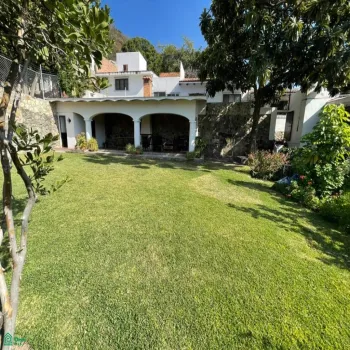 En Venta,Chapala Centro,Hidalgo 261, Chapala, Jalisco 45900, 4 Habitaciones,3 Baños,Hidalgo,1,MX25871537