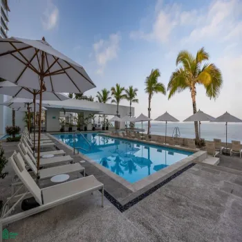 En Venta,Zona Hotelera Norte,Febronio Uribe 171, Puerto Vallarta, Jalisco 48333, 2 Habitaciones,2 Baños,Febronio Uribe,3,MX25922763