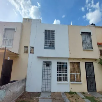 Casa En Venta,Villa Fontana,Fuente Tepic 676, San Pedro Tlaquepaque, Jalisco 45615, 2 Habitaciones,1 Baño,Fuente Tepic,1,pPcNZ08