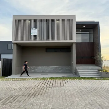 Casa En Venta,Avenida Punto Sur 6259, Tlajomulco de Zúñiga, Jalisco 45645, 5 Habitaciones,5 Baños,Avenida Punto Sur,3,p4sVu27