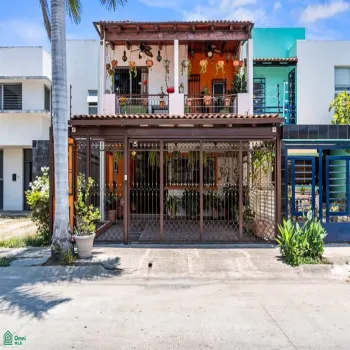 Casa En Venta,Residencial Fluvial Vallarta,Rio papaloapan 168, Puerto Vallarta, Jalisco 48312, 4 Habitaciones,3 Baños,Rio papaloapan,2,MX25940274