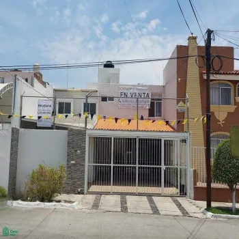 En Venta,Jardines Vallarta,victor hugo 81, Zapopan, Jalisco 45027, 4 Habitaciones,3 Baños,victor hugo,2,MX25946318