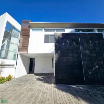 En Venta,Jocotán,Hipico 205, Zapopan, Jalisco 45017, 3 Habitaciones,2 Baños,Hipico,2,MX25951872