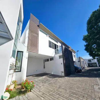 En Venta,Jocotán,Hipico 205, Zapopan, Jalisco 45017, 3 Habitaciones,2 Baños,Hipico,2,MX25951872