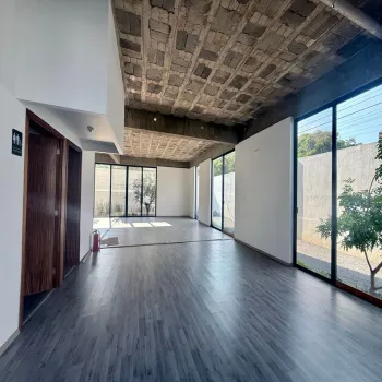 Oficina En Renta,Los Gavilanes,Morelos 24 1, Tlajomulco de Zúñiga, Jalisco 45645,6 Baños,Morelos,1,pNGrtmM